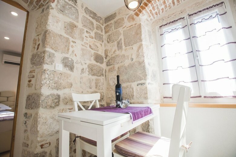 Apartamentos Sir George Luxury Suites
