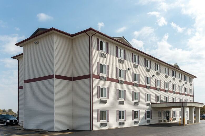 Motel Super 8 By Wyndham Springfield East