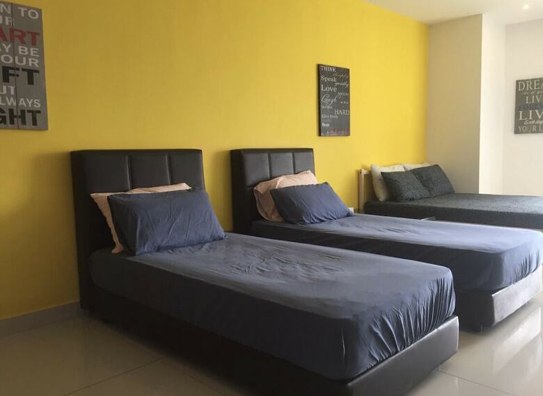 Apartamentos Ksl Studio Homestay By Immaculate