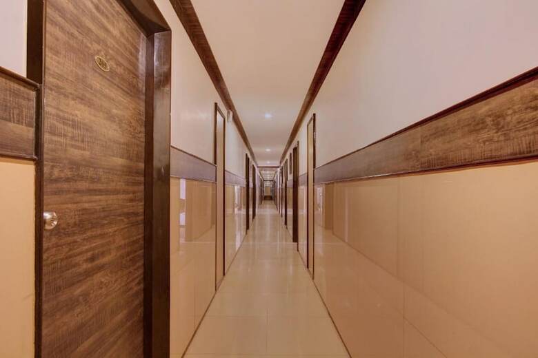 Hotel Shrusti Comfort