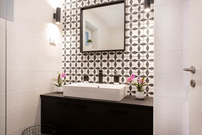 Castle Way Apartments Tamy