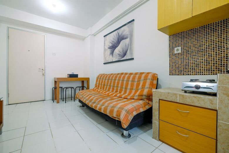 Cozy 2br Apartment At Gading Nias Residence