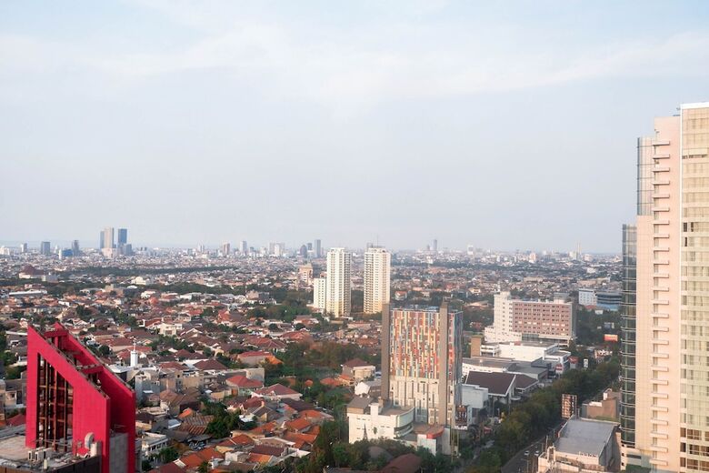 Spacious High Floor 2br At Taman Beverly Apartment