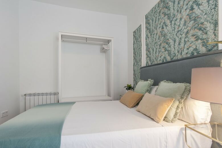 Apartamentos Gran V�a VI