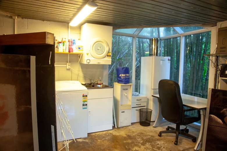 Bright 2 Bedroom Townhouse In Central Parnell