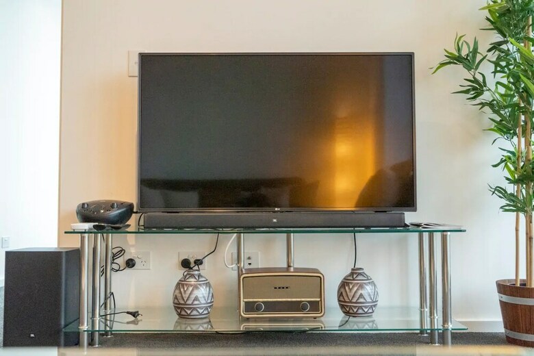 2 Bedroom Apartment With City Views