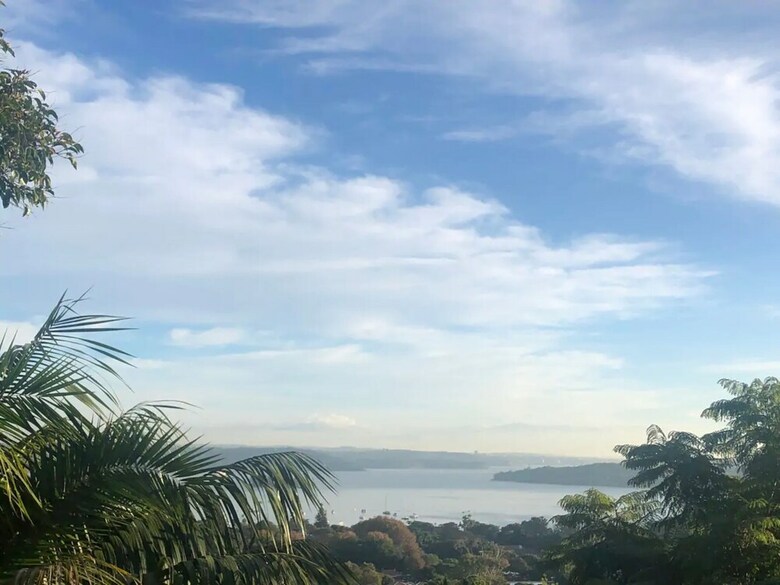Beautiful Harbour View Apartment In Bellevue Hill