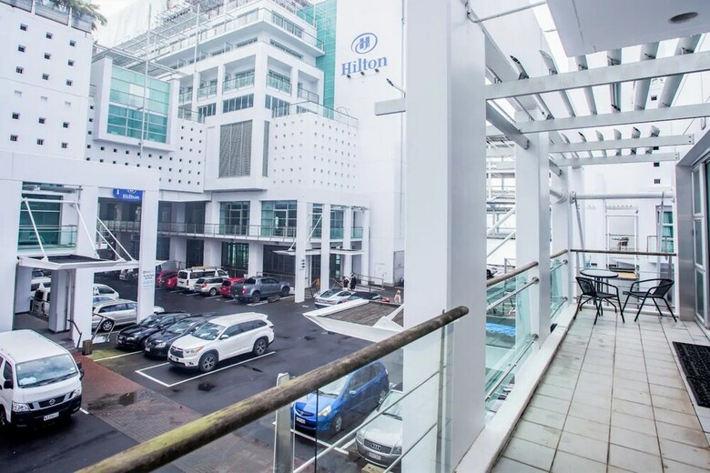 Prime Waterfront 1 Bedroom Corner Apartment