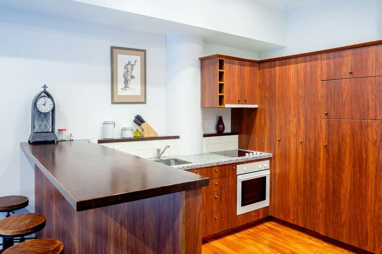 Prime Waterfront 1 Bedroom Corner Apartment