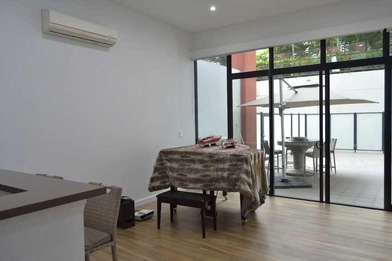 Modern And Spacious 2 Bedroom Apartment In Ultimo