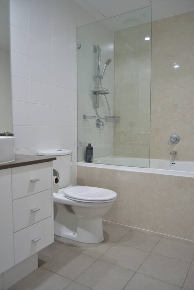 Modern And Spacious 2 Bedroom Apartment In Ultimo
