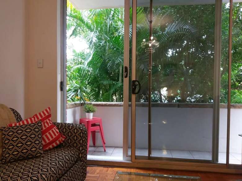 Cozy Marrickville Apartment Near Centre