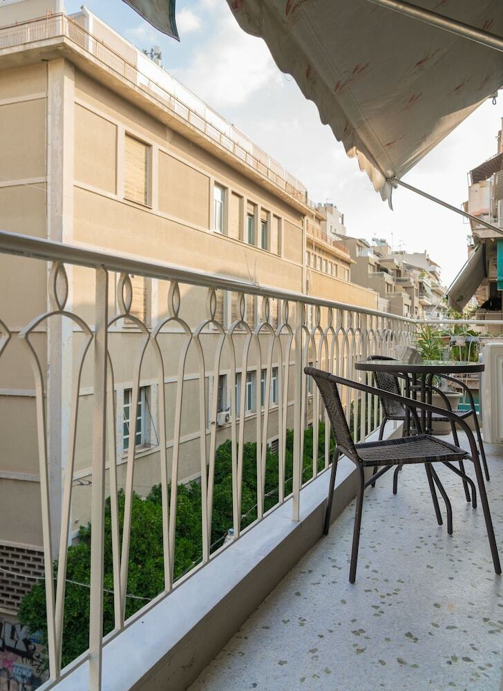 Absolute Athens Apartments