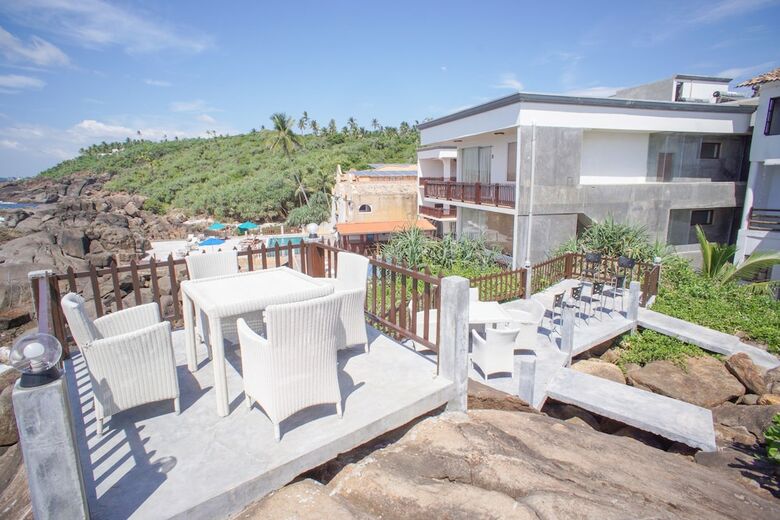 Hotel Oyo 461 Zeilan Sunset Point