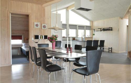 Holiday Home R�bukvej