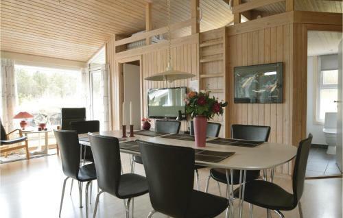 Holiday Home R�bukvej
