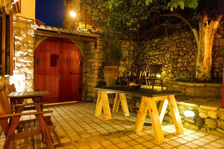 Small Luxury Hotel 1800