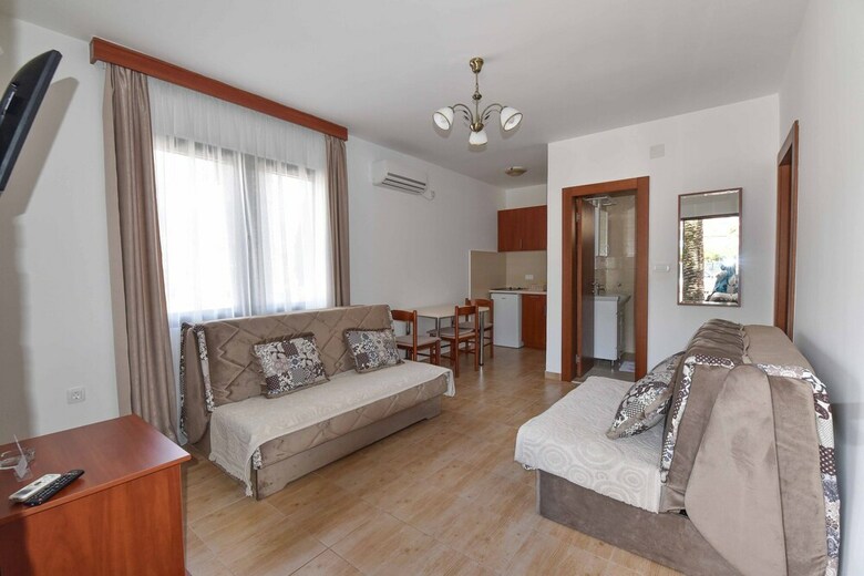 Studio Apartments 6 Palmi