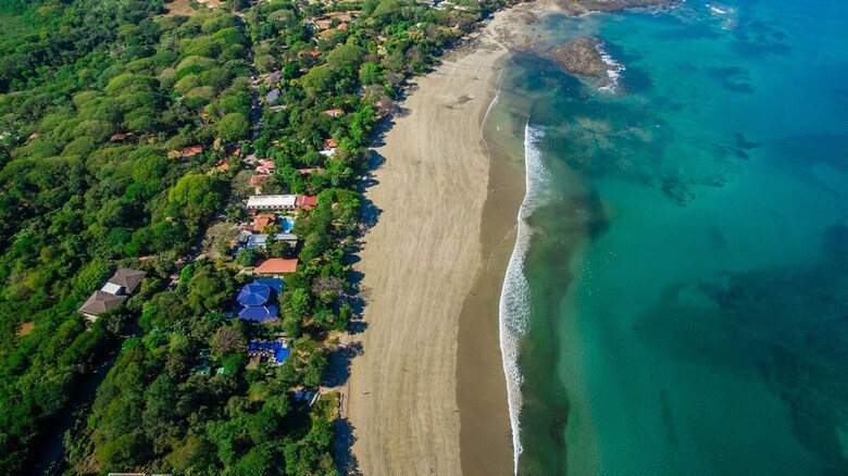 Jet Luxury At Langosta Beachresortvillas