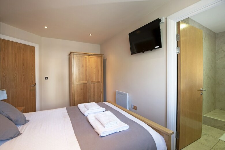 Apartamentos Clements Wharf