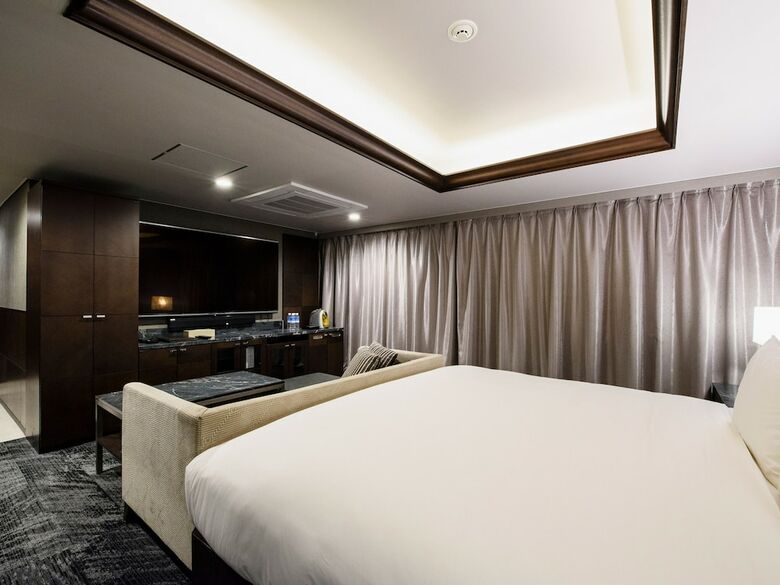 Meguro Holic Hotel
