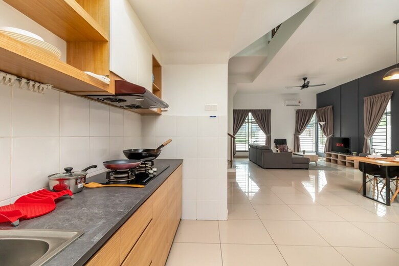 Escadia Villa Desaru By Idealhub