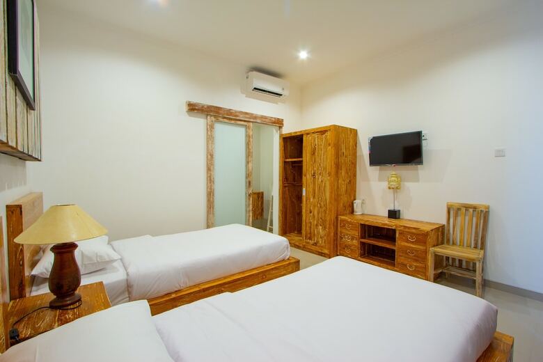 Hotel Bali Komang Guest House Sanur