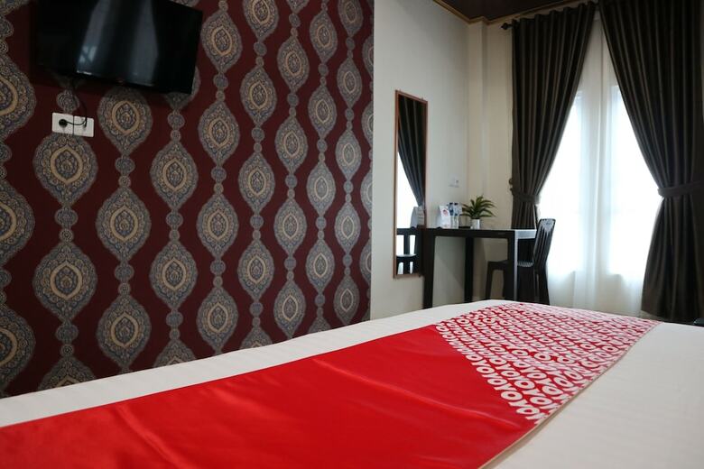 Hotel Oyo 1648 Penginapan Three Joye