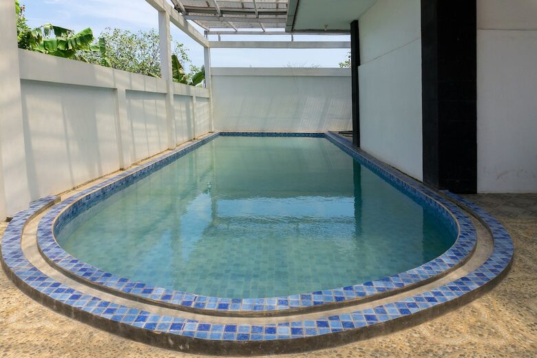 Oyo 1525 Benson Hotel