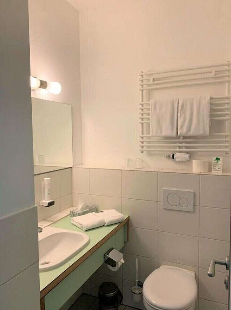 Ihs Hotels Sleep Inn - Landshut Altdorf