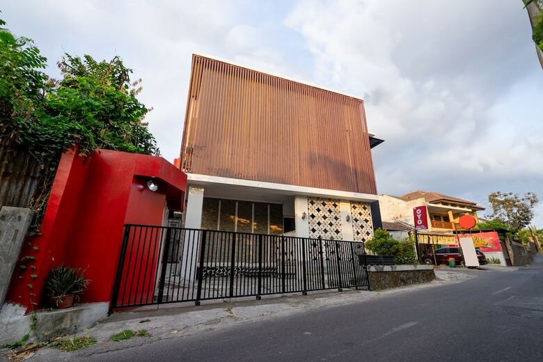 Hotel Oyo 1829 Zaira House