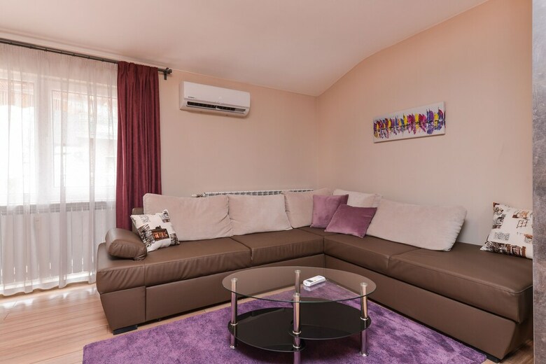 Fm Deluxe 2-bdr - Apartment - The Maisonette