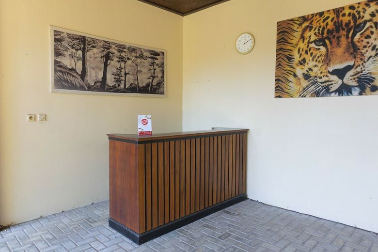 Hostal Oyo 1449 Cahaya Guest House