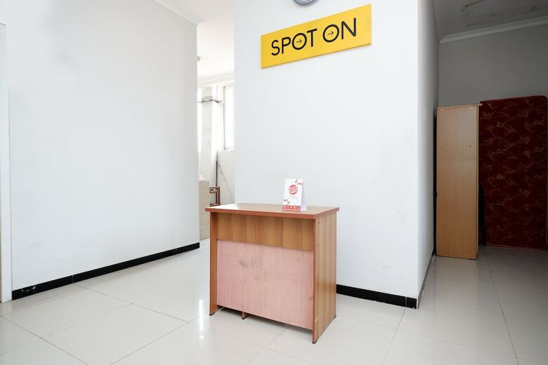 Hostal Spot On 1800 Ed Ed Residence