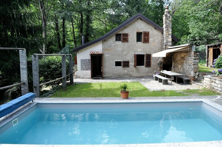 Apartamentos Typical, Romantic Tessiner Cottage