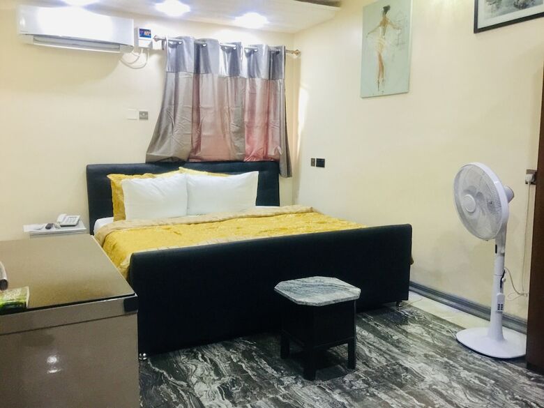 Platinum Inn Gee Hotel Ikoyi