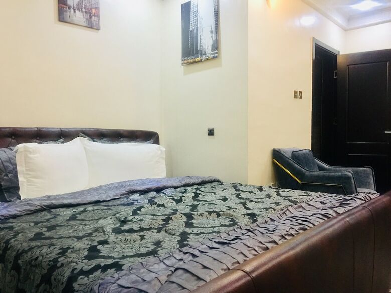 Platinum Inn Gee Hotel Ikoyi