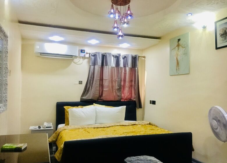 Platinum Inn Gee Hotel Ikoyi