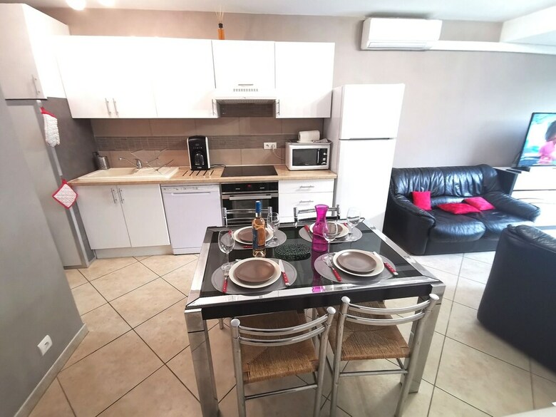 Apartamento 3 P Proche Mer, Calme, Parking, Wifi