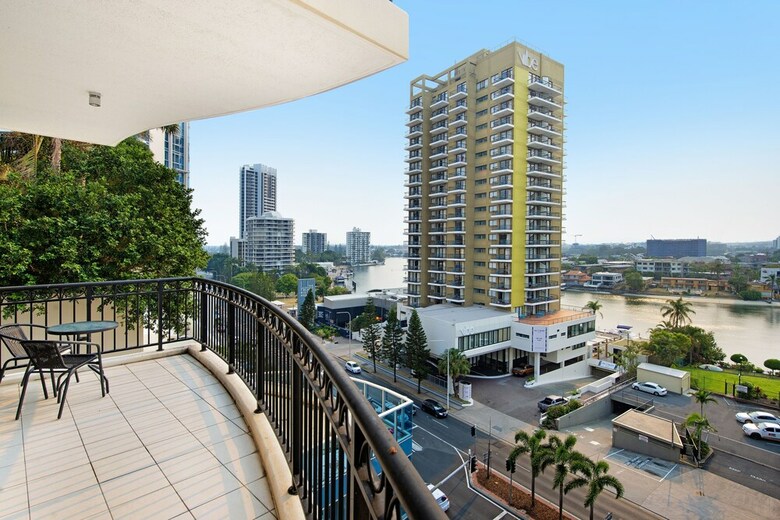 Apartamentos Chevron Renaissance Private 2 Bedroom