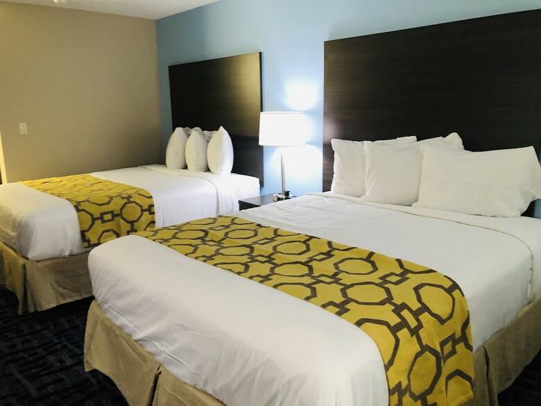 Hotel Baymont By Wyndham Joliet