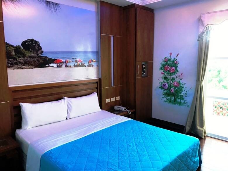 Bed & Breakfast Kenting Golden City Resort Hotel