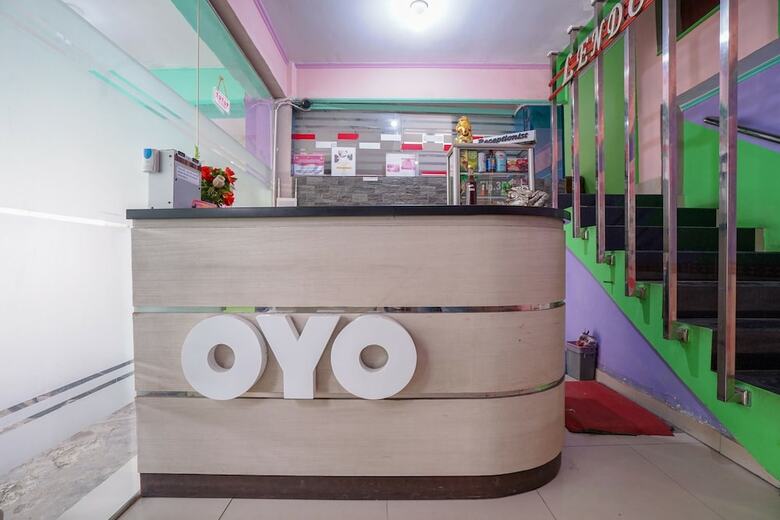 Hostal Oyo 1495 Hotel Lendosis