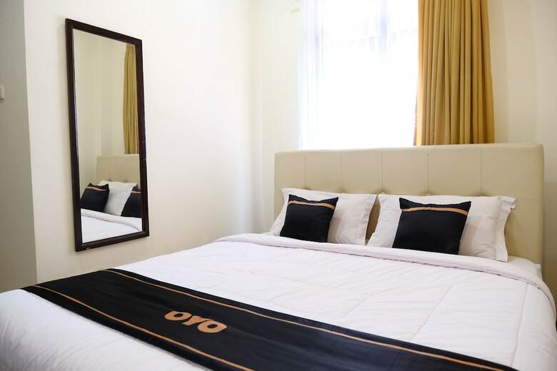 Oyo 1612 Hotel Central City