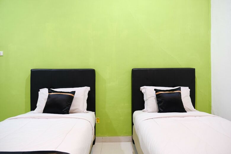 Oyo 1612 Hotel Central City
