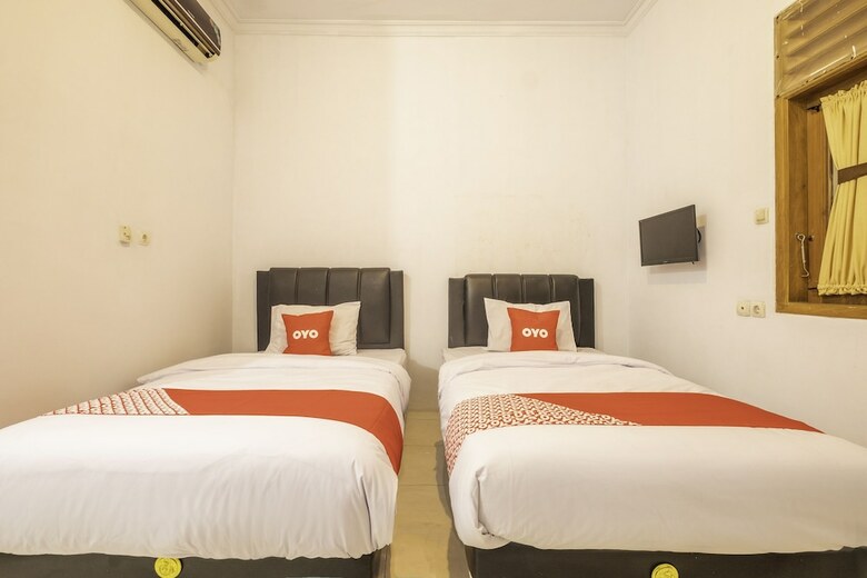 Hotel Oyo 2121 Pondok Nazwa