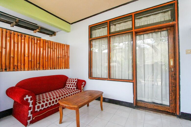 Hostal Spot On 2167 Creative Bungalow