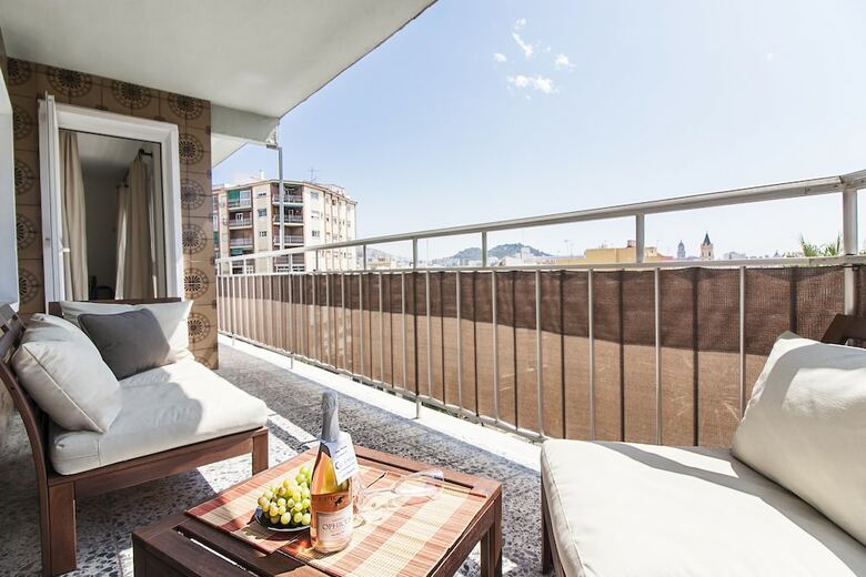 Apartamentos Sea & Wave Bailen