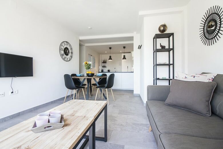 Apartamentos Sea & Wave Bailen