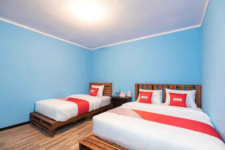Hotel Oyo 1852 Intan Bromo Homestay